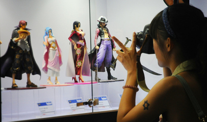 動(dòng)漫展熱潮下的冷思考 粉絲經(jīng)濟(jì)驅(qū)動(dòng)衍生品熱賣，國(guó)產(chǎn)動(dòng)畫創(chuàng)新困境亟待突破